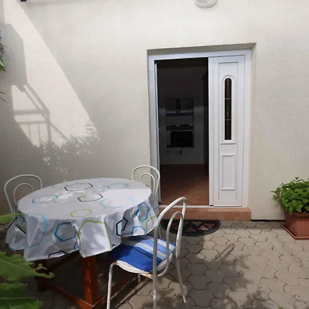 Apartment In Silo/Insel Krk 13433 Holiday home