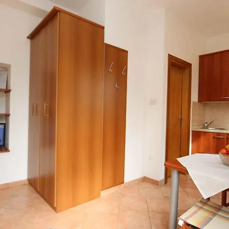 Apartment In Silo/Insel Krk 13433 Holiday home *