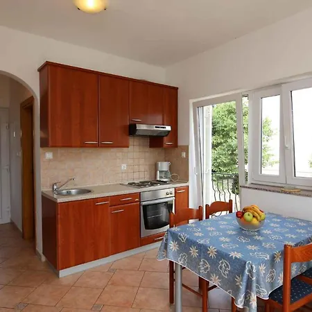 In - Insel Krk 13433 * Šilo